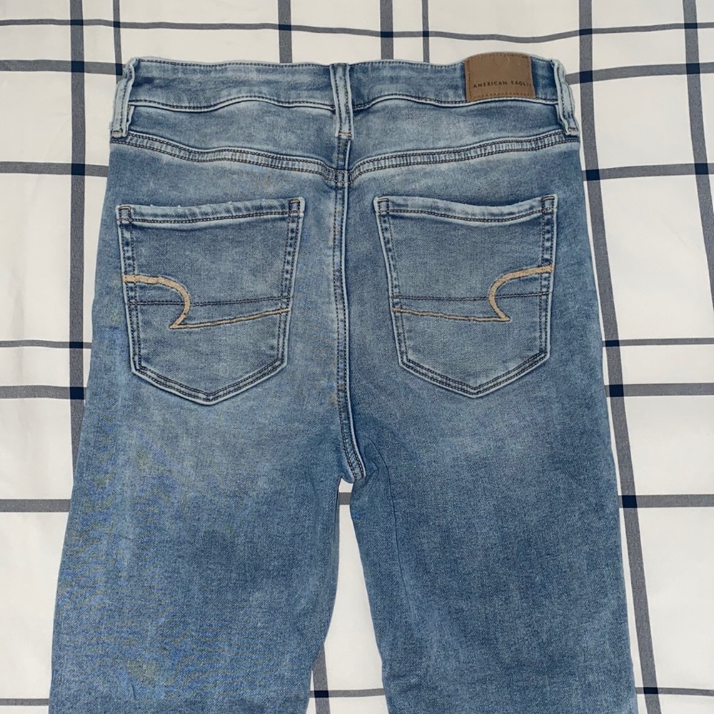 American Eagle Jeans mid rise skinny size 4